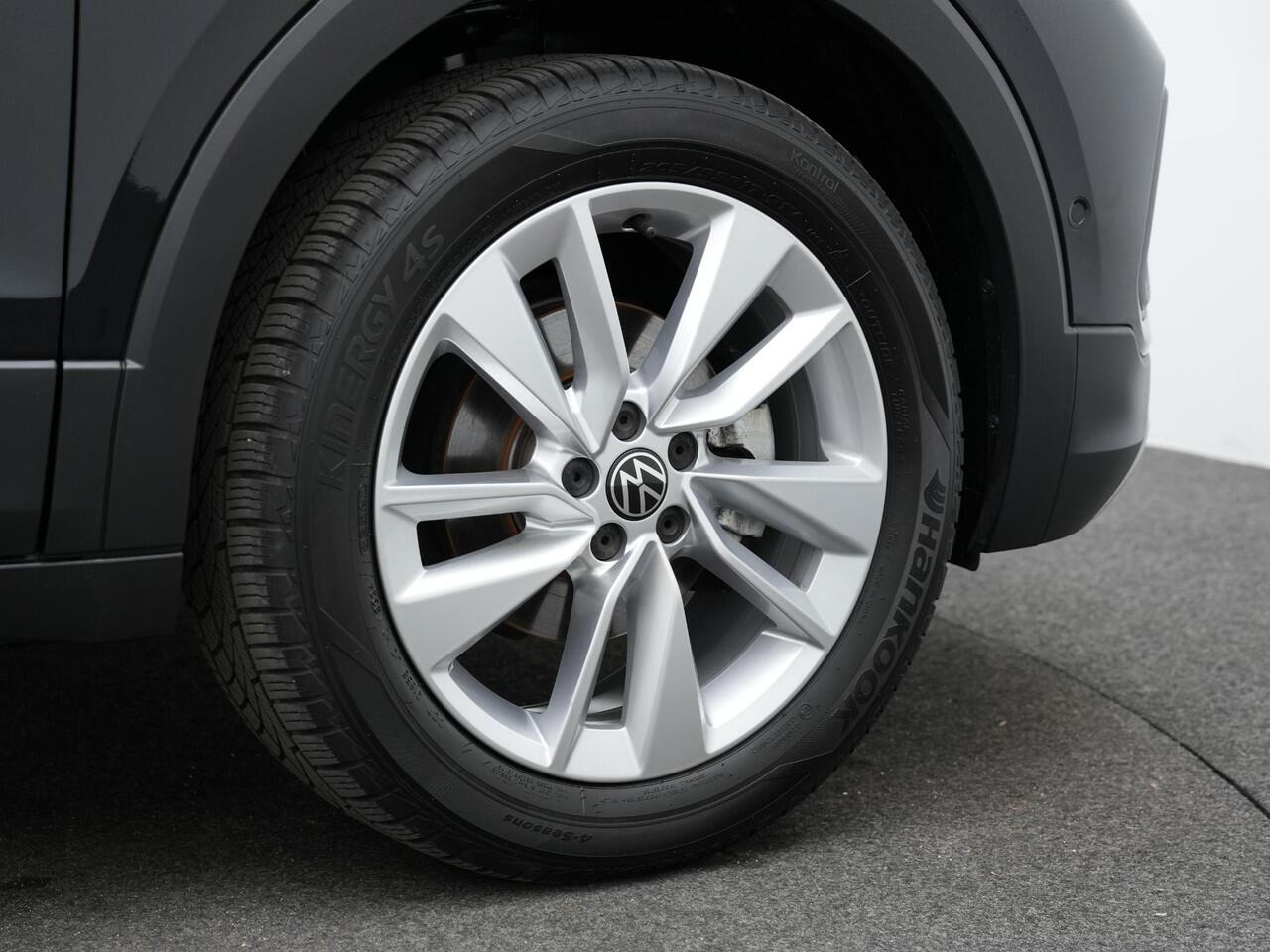 Volkswagen T-Cross 1.0 TSI 115 pk DSG Life Goal Edition | Trekhaak | Stoelverwarming | Adaptive Cruise | Navigatie | Leder/stof