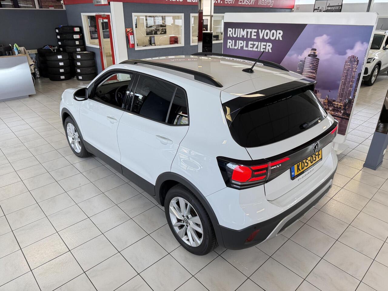 Volkswagen T-Cross 1.0 TSI 116PK Life Edition *CAM*APP*CLIMATE*KEYL*