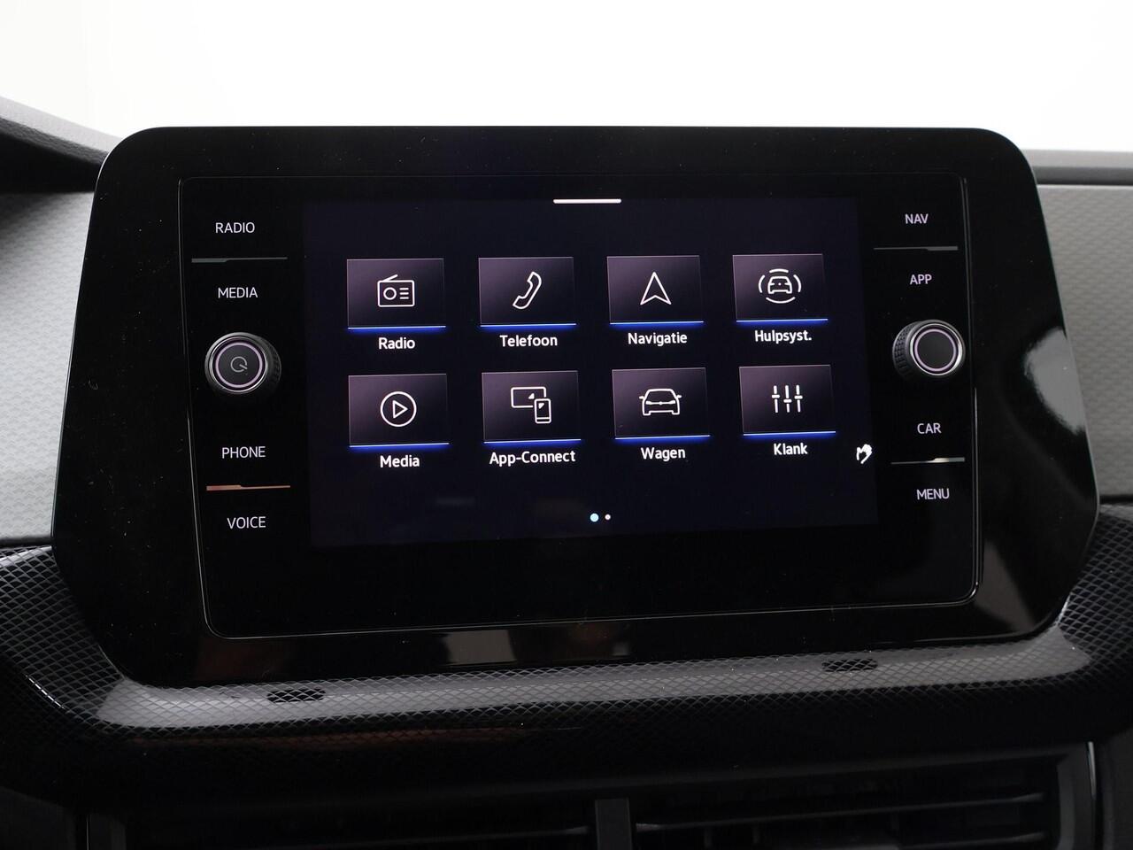 Volkswagen T-Cross Life Edition 1.0 70 kW / 95 pk TSI SUV 5 versn. Ha | Trekhaak afneembaar | Climatronic |