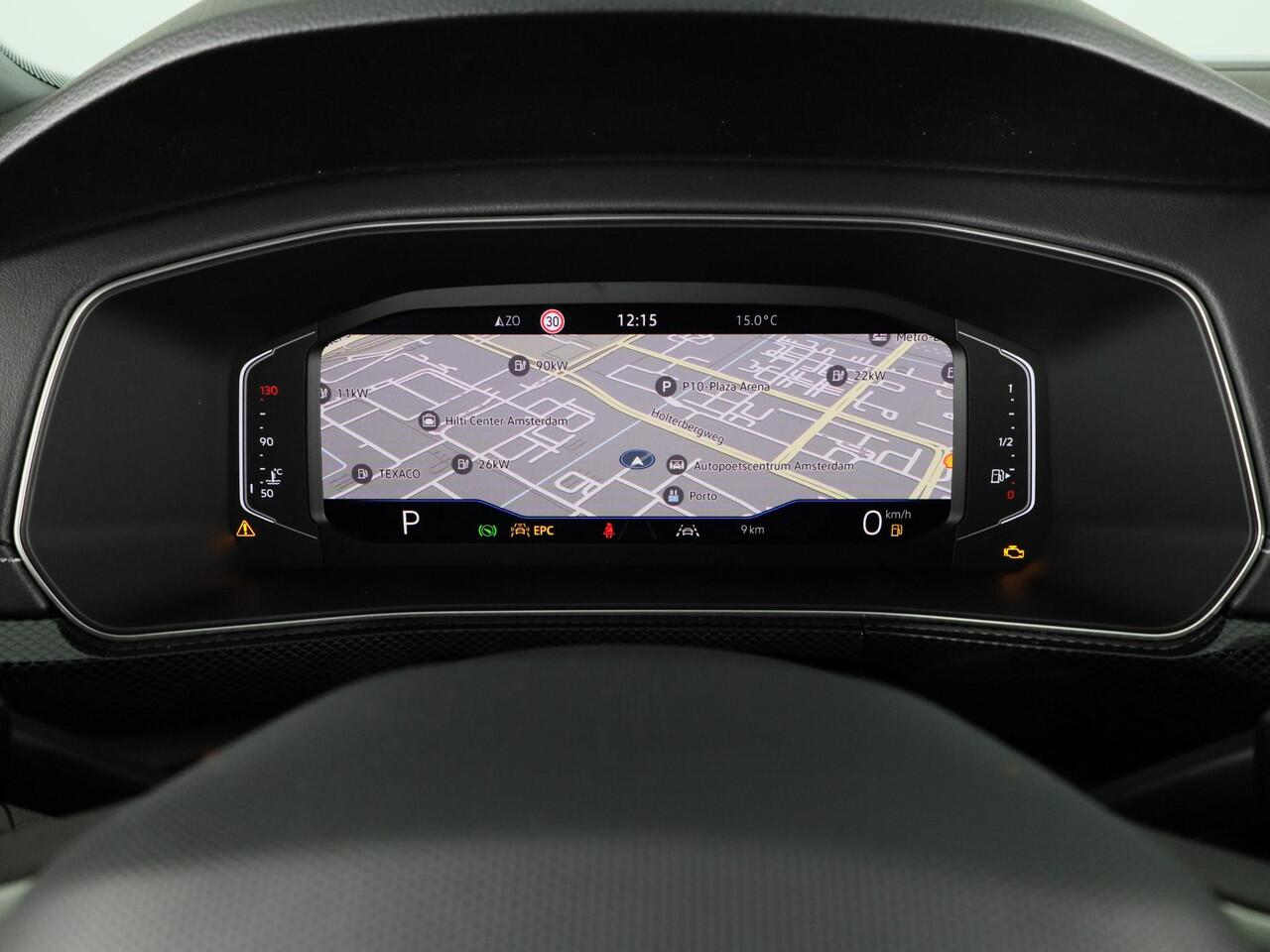 Volkswagen T-Cross R-Line Edition 1.0 TSI 116 PK DSG | 18" LM | Camera | Stoelverwarming | IQ.Light |