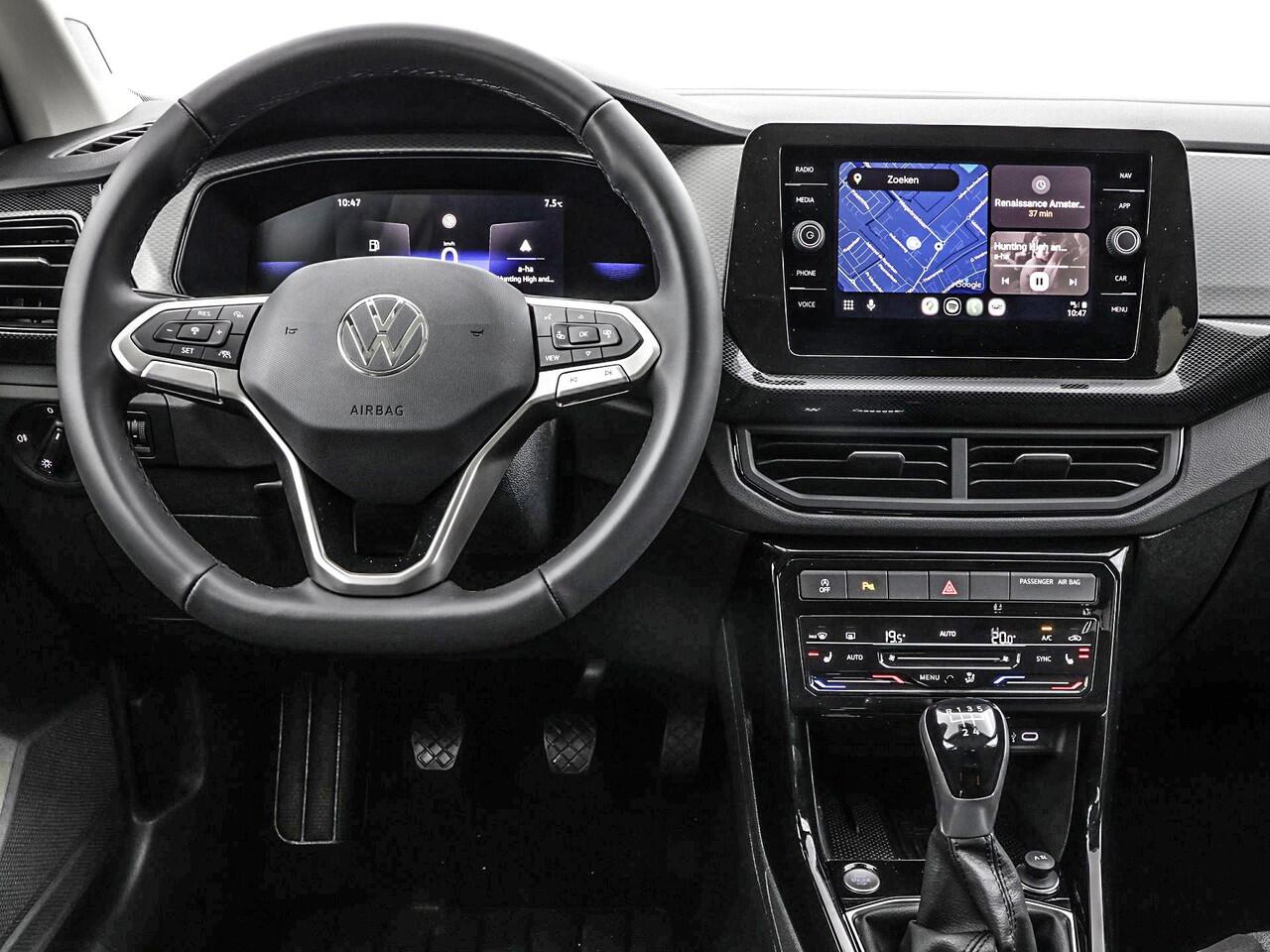 Volkswagen T-Cross Life Edition 1.0 TSI 95 PK 5 versn. Hand · Comfort pakket · Parkeersensoren voor en achter ·