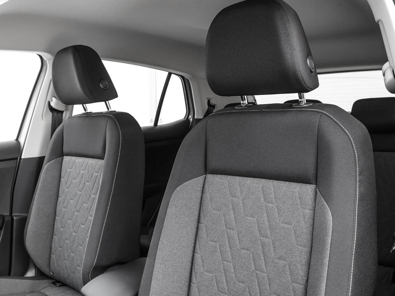 Volkswagen T-Cross Life Edition 1.0 TSI 95 PK 5 versn. Hand · Comfort pakket · Parkeersensoren voor en achter ·