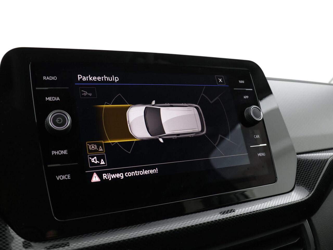 Volkswagen T-Cross Life Edition 1.0 TSI 95 PK 5 versn. Hand · Comfort pakket · Airconditioning automatisch, 2-zone (Climatronic) ·