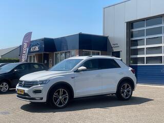 volkswagen-t-roc-1.5-tsi-sport-r-li