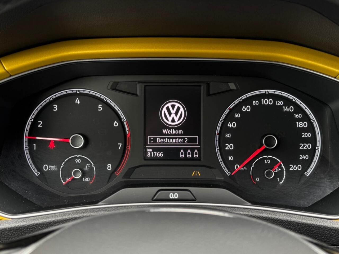 Volkswagen T-Roc 1.0 TSI 115 pk Style - Navigatie orgineel