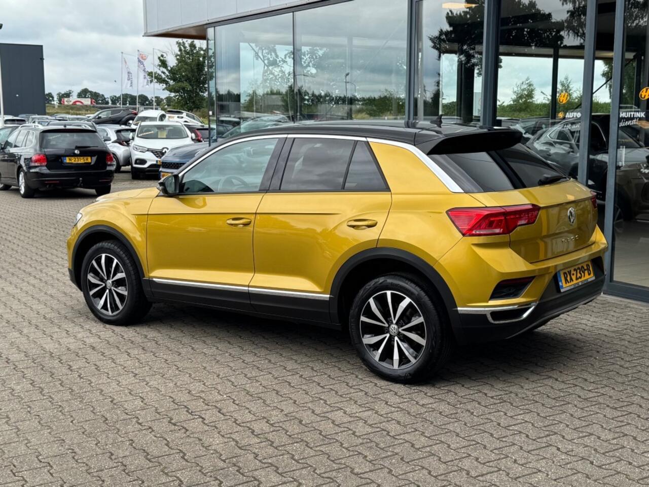 Volkswagen T-Roc 1.0 TSI 115 pk Style - Navigatie orgineel