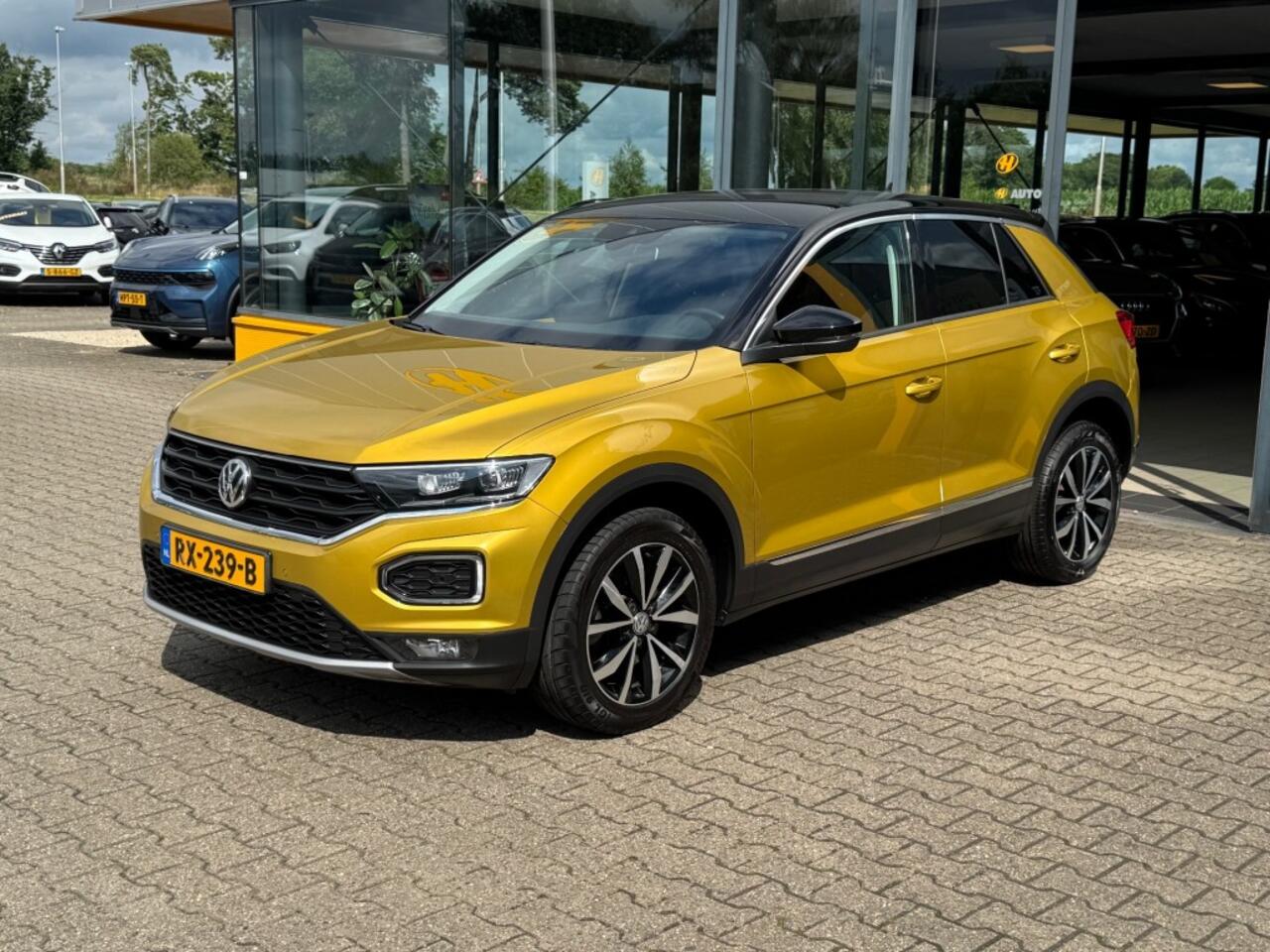 Volkswagen T-Roc 1.0 TSI 115 pk Style - Navigatie orgineel