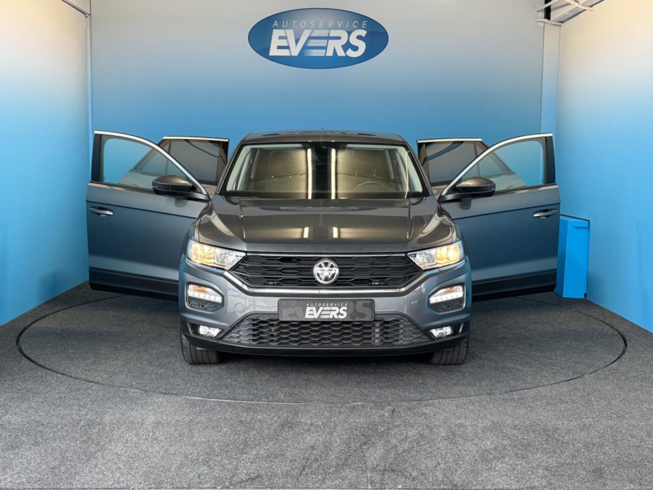 Volkswagen T-Roc 1.5 TSI Sport AUTOMAAT, 18' LM velgen