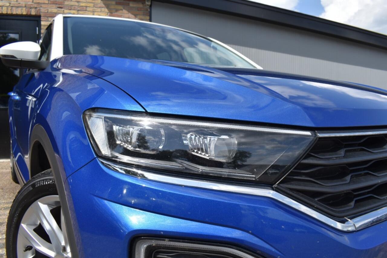 Volkswagen T-Roc 1.5 TSI SPORT, Beats Audio, Xenon, Virtual, Navi