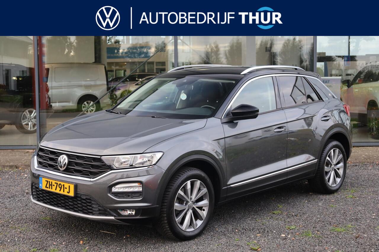 Volkswagen T-Roc 1.0 TSI Style 85KW/115PK, Navigatie, Activ info display, Chrome dakrail, clima, led achterlichten, winterpakket, stoelverwarming, 17" lmv