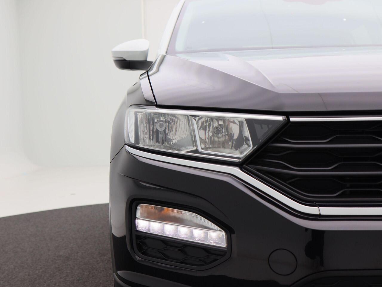 Volkswagen T-Roc 1.0 TSi 115 Pk Style | Panoramadak | Cruise Control | Bluetooth | Navigatie | Camera | 19 inch | 81.010 Km!!