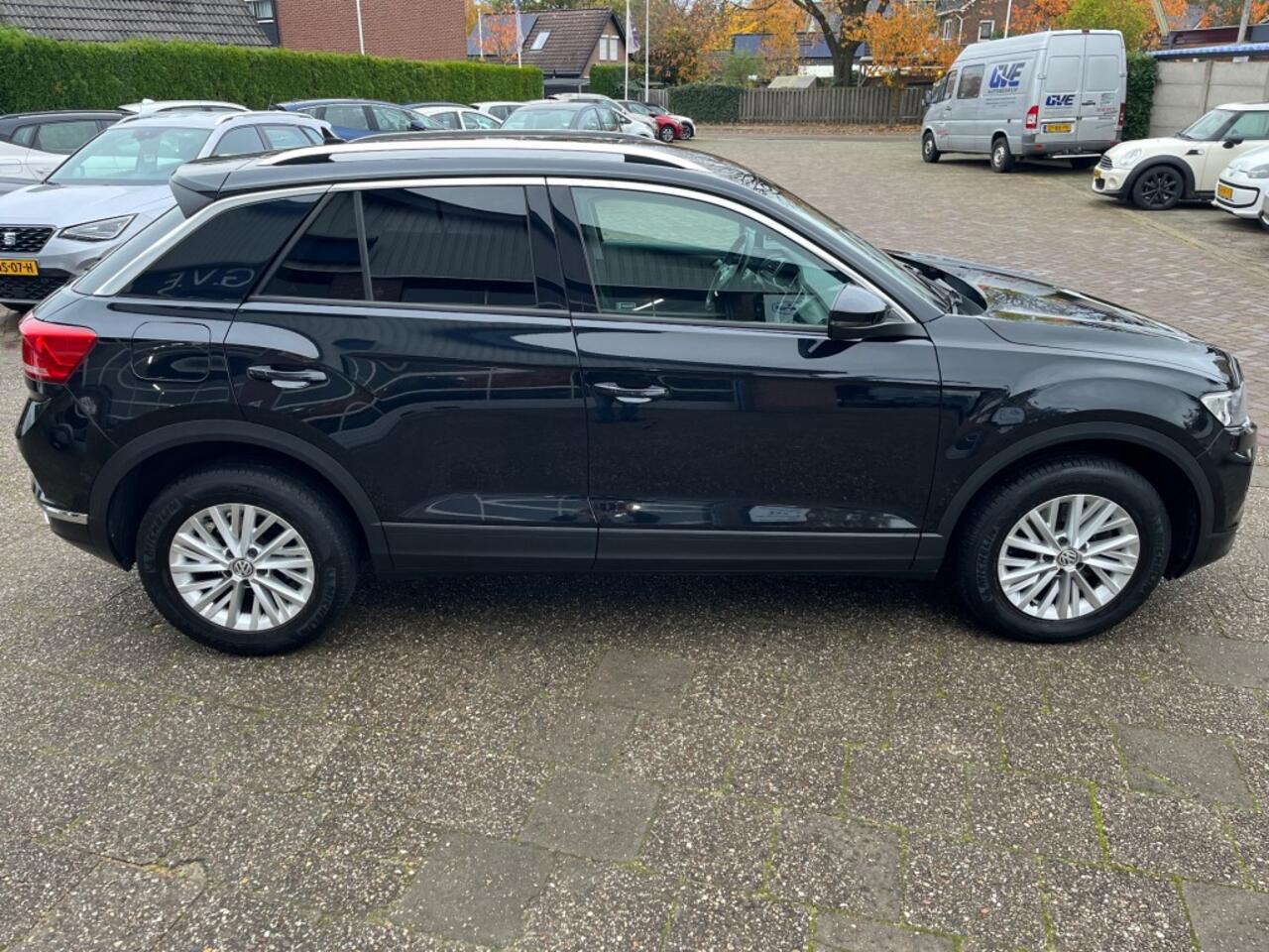 Volkswagen T-Roc 1.5 TSI STYLE NL AUTO NAP LOGISCH 150PK