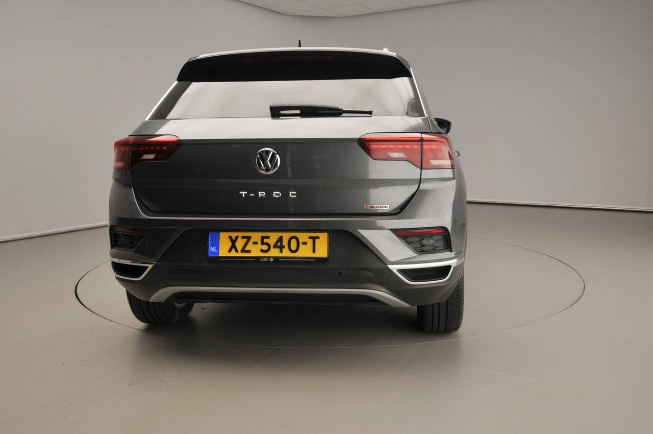 Volkswagen T-Roc 2.0 TSI DSG 4Motion Sport 190 PK | Trekhaak (1700kg) | Winterpakket | Parkeersensoren | Executive