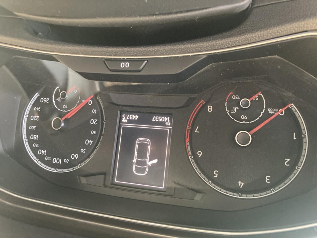 Volkswagen T-Roc 1.5 TSI Style 150 PK All Season banden