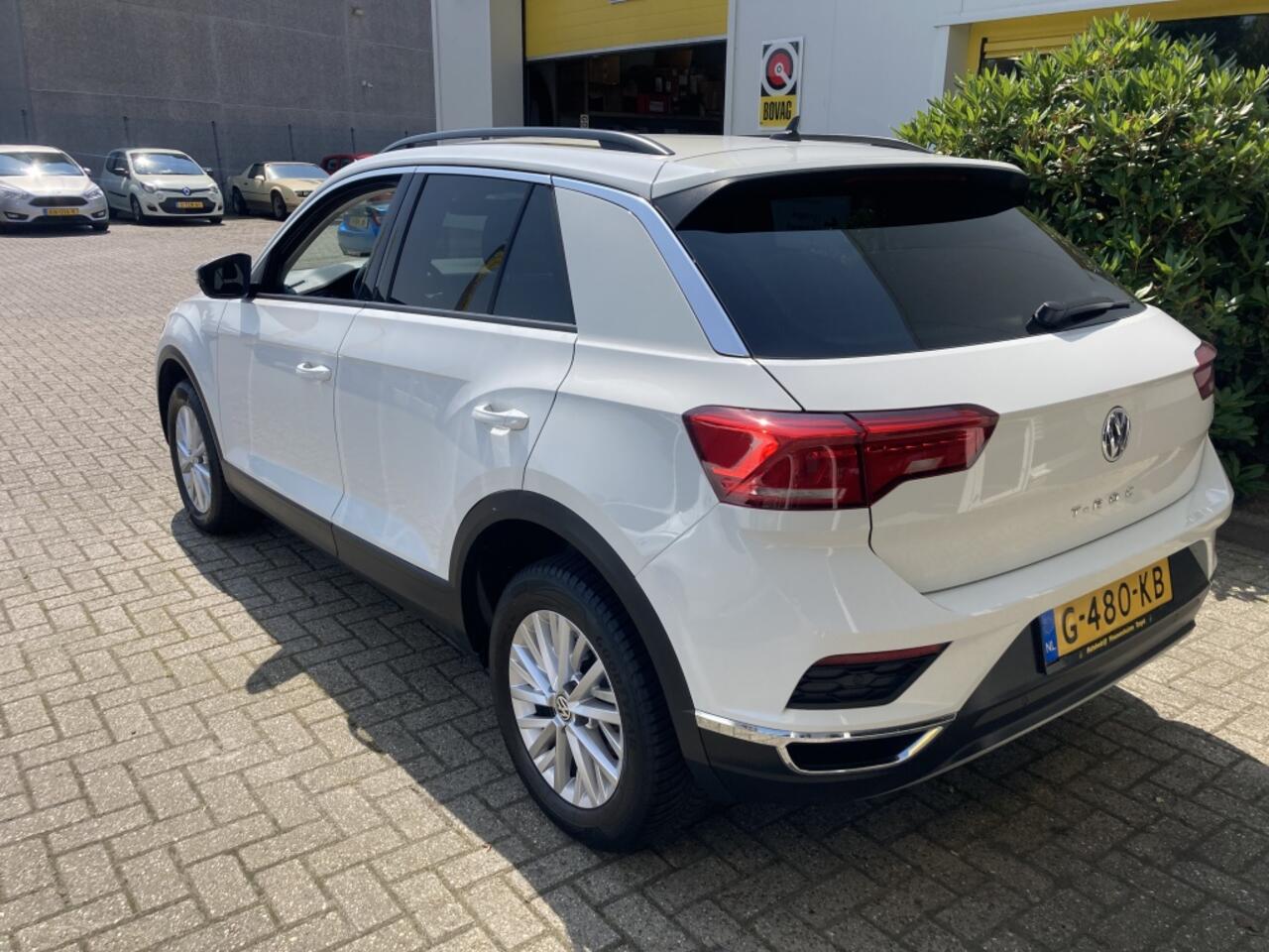 Volkswagen T-Roc 1.5 TSI Style 150 PK All Season banden