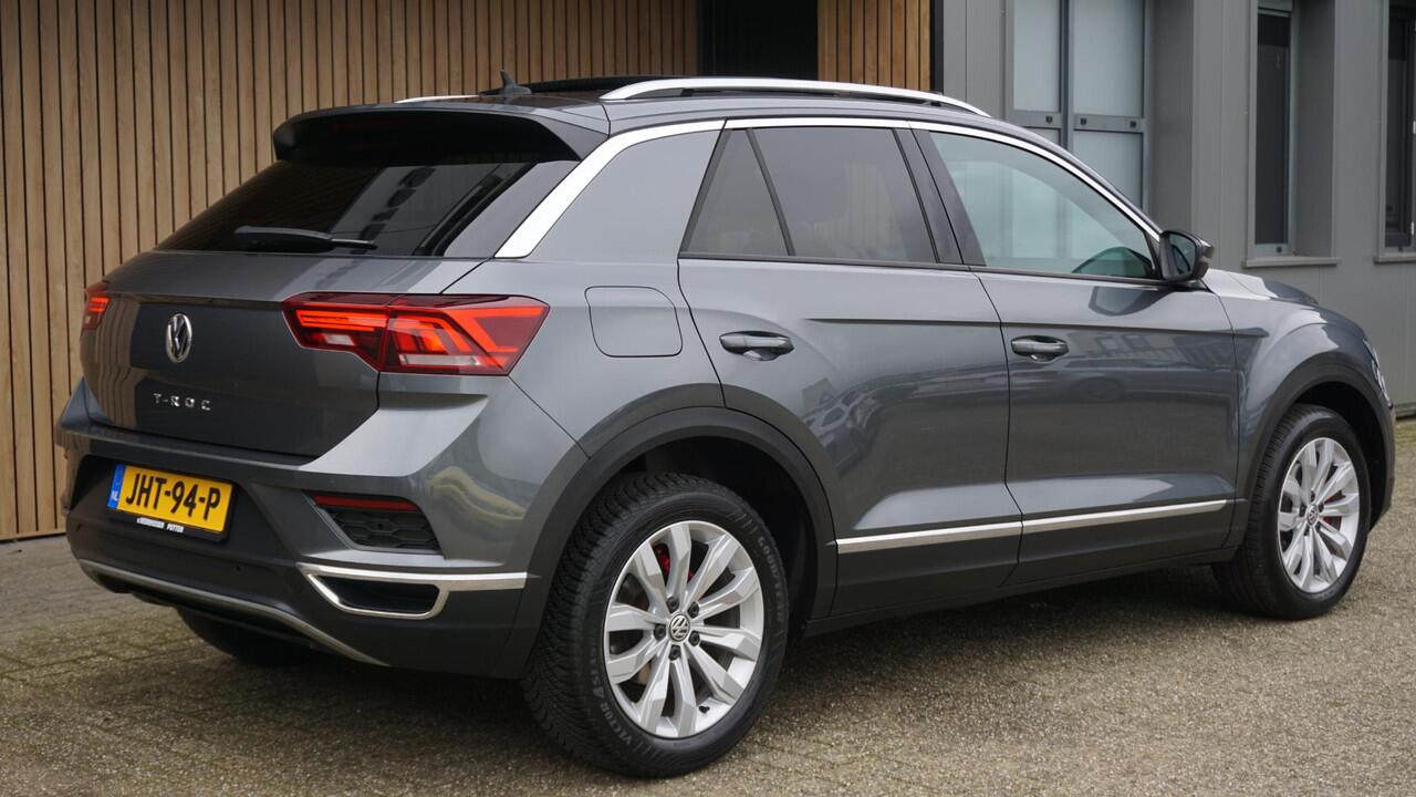 Volkswagen T-Roc 1.5 TSI 150pk Sport Pano.Dak Virtual Cockpit *VW Drive Select* Adaptive Cruise 17inch LM *1e Eigenaar* Indium Grey*