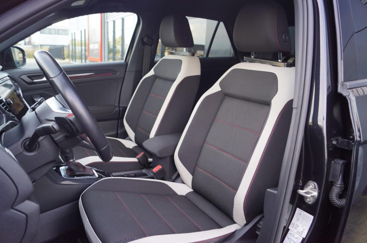 Volkswagen T-Roc 1.5 TSI DSG Sport 150pk / Trekhaak / Navi / Camera / El. Achterklep /PDC