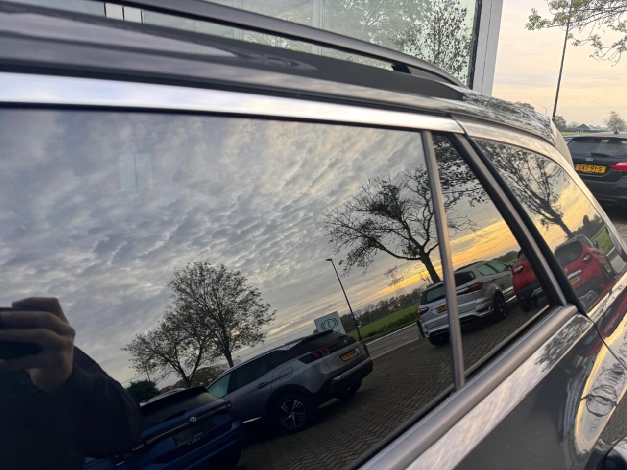 Volkswagen T-Roc 1.5 TSI SPORT- ALL IN PRIJS-Camera -NAVI