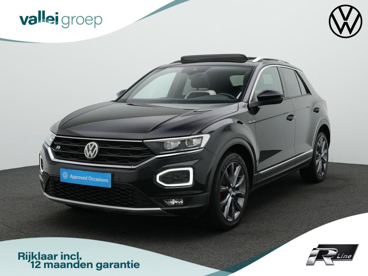 Volkswagen T-Roc 1.5 TSI 150 pk DSG Sport Business R | Panoramadak | Trekhaak | Stoelverwarming | Remklauwen rood | Side Assist | Adaptive Cruise