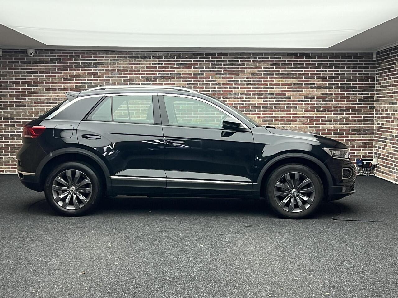 Volkswagen T-Roc 1.5 TSI Sport TREKHAAK APPLE CARPLAY & ANDROID AUTO