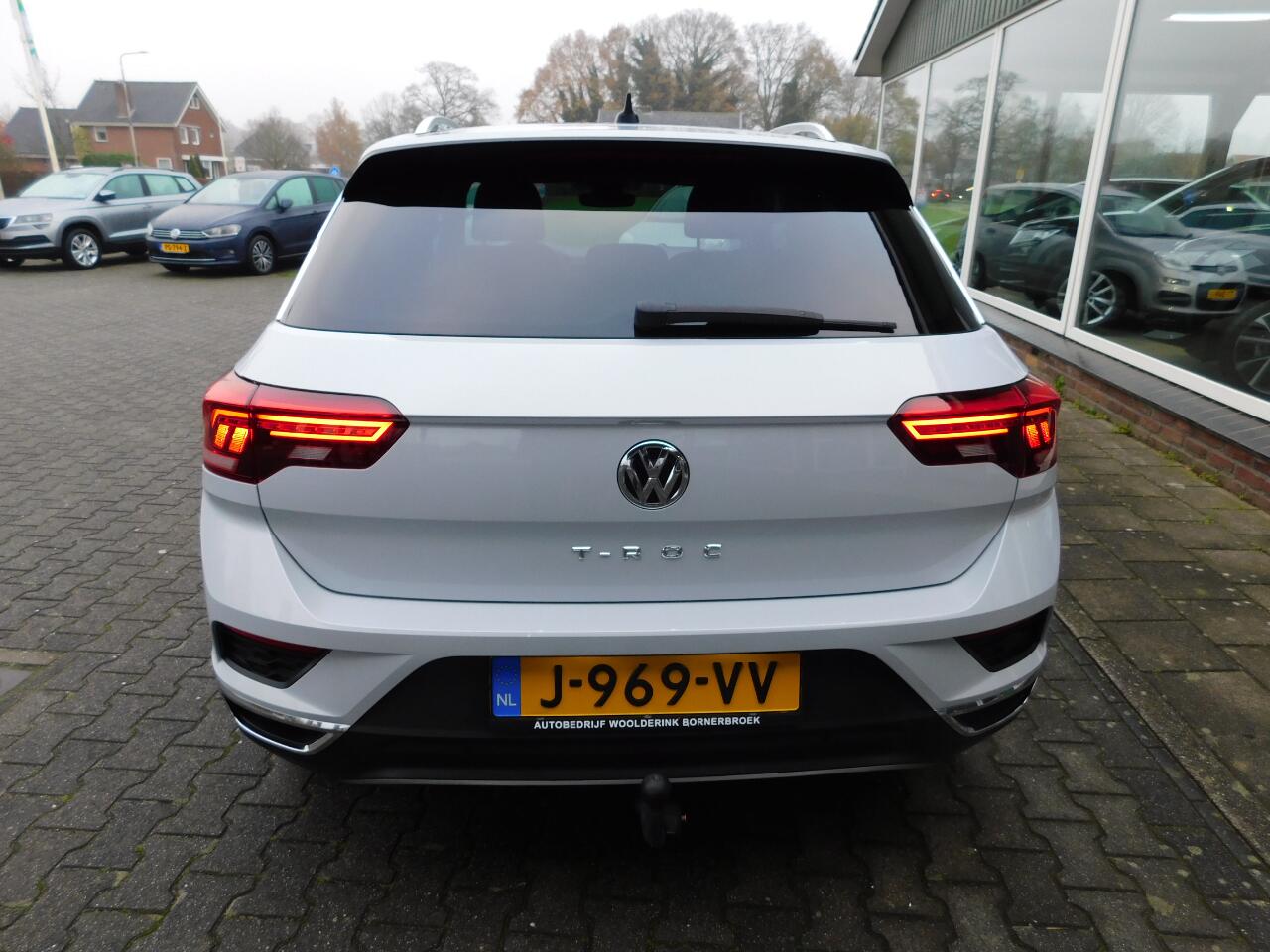 Volkswagen T-Roc 1.5TSI 150PK SPORT!! All-in Prijs! Trekhaak!