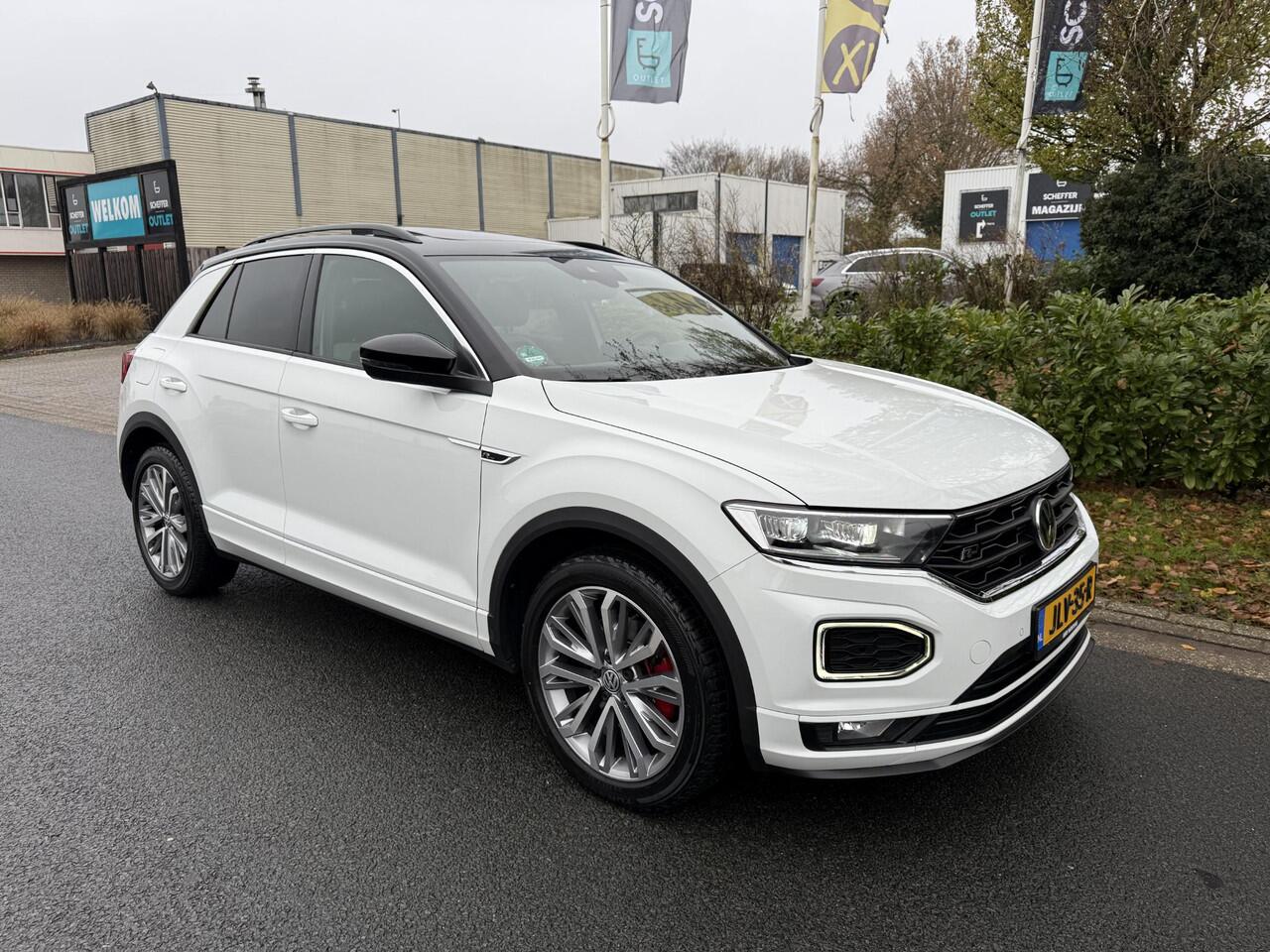 Volkswagen T-Roc 2.0 TSI 4Motion 190PK DSR R-LineoPano