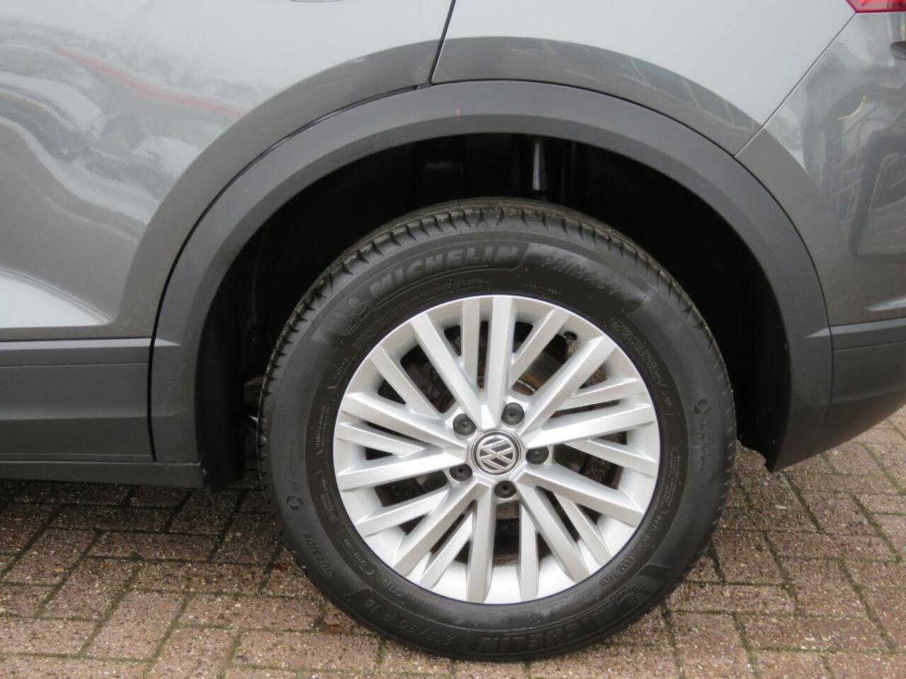 Volkswagen T-Roc 1.5 TSI 150PK DSG-aut. / Trekhaak / Navi / Clima / BOVAG garantie