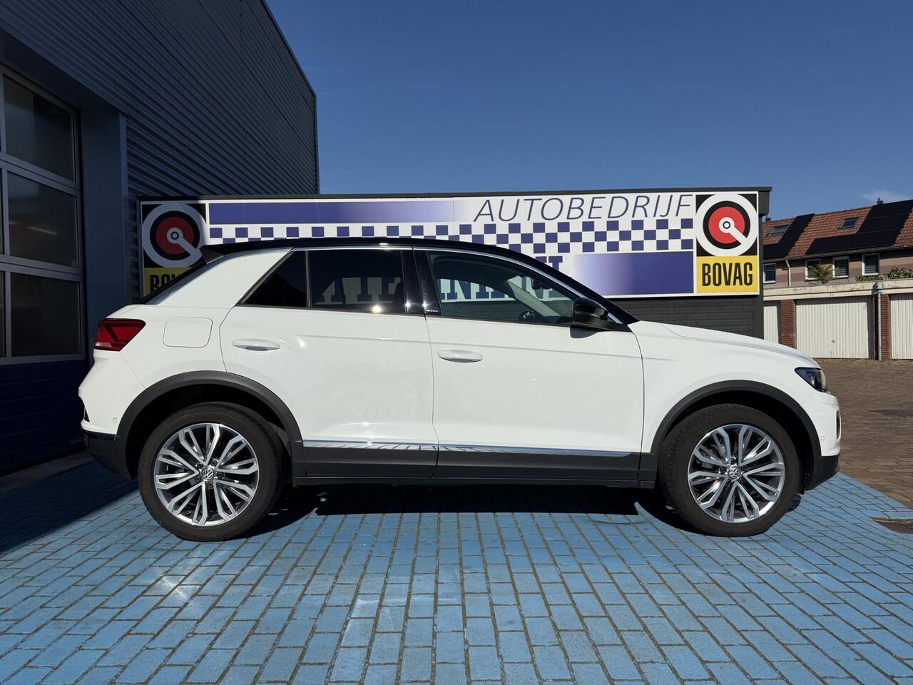 Volkswagen T-Roc 1.5 TSI ADAP CRUISE STOELVERW. AFN. TREKHAAK