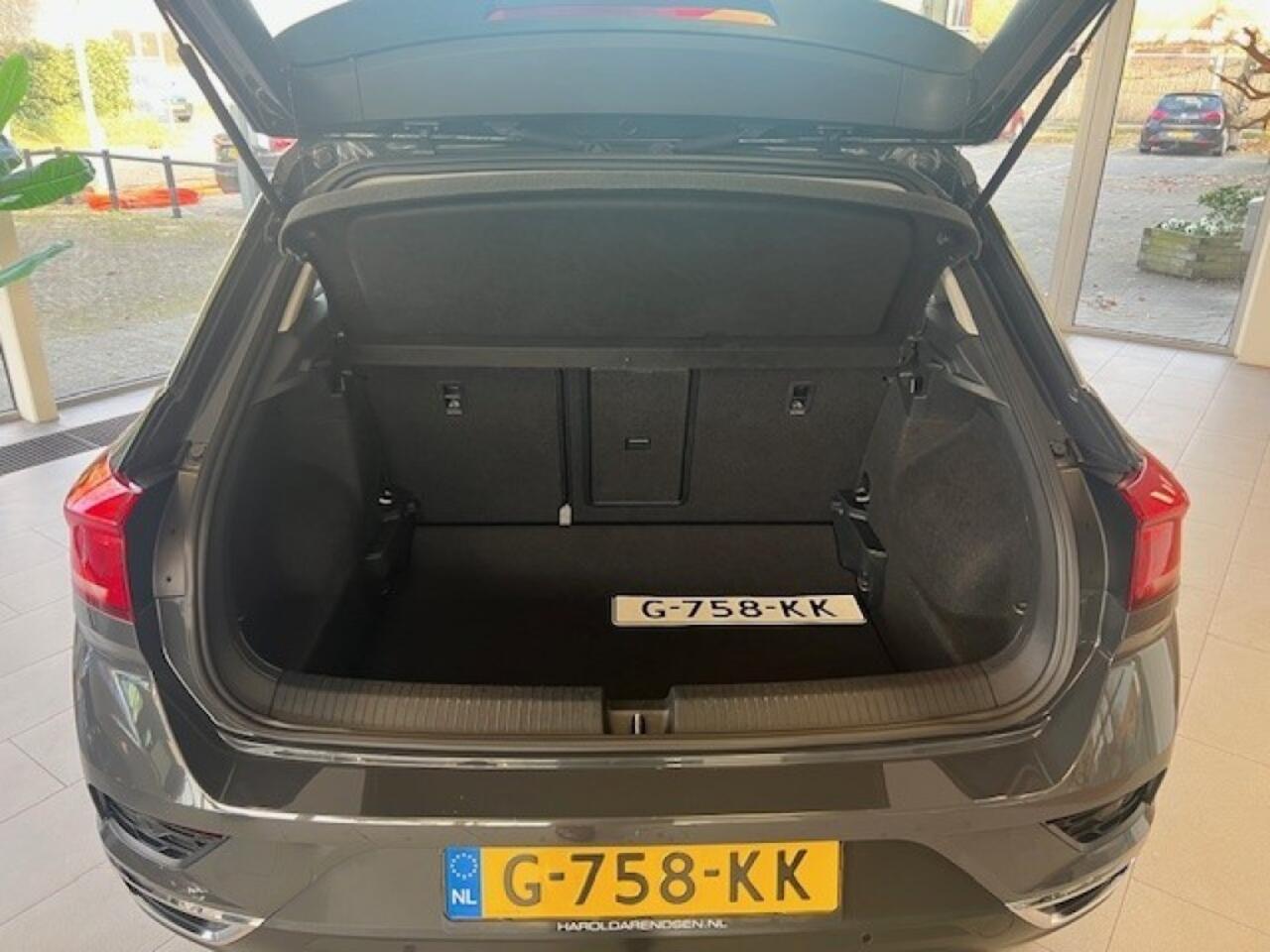 Volkswagen T-Roc 1.0 TSI Style Trekhaak Parkeer sensoren V+A.
