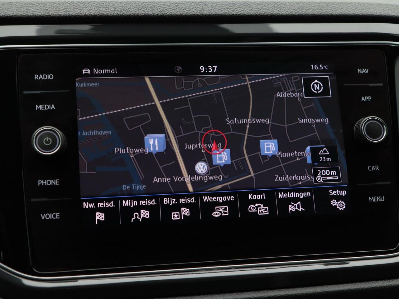 Volkswagen T-Roc 1.5 TSi 150 Pk Sport | Full LED | Navigatie | 18 Inch | Camera | Privacy Glass | Virtual Dashboard | Adaptive Cruise | 107.430 Km!!