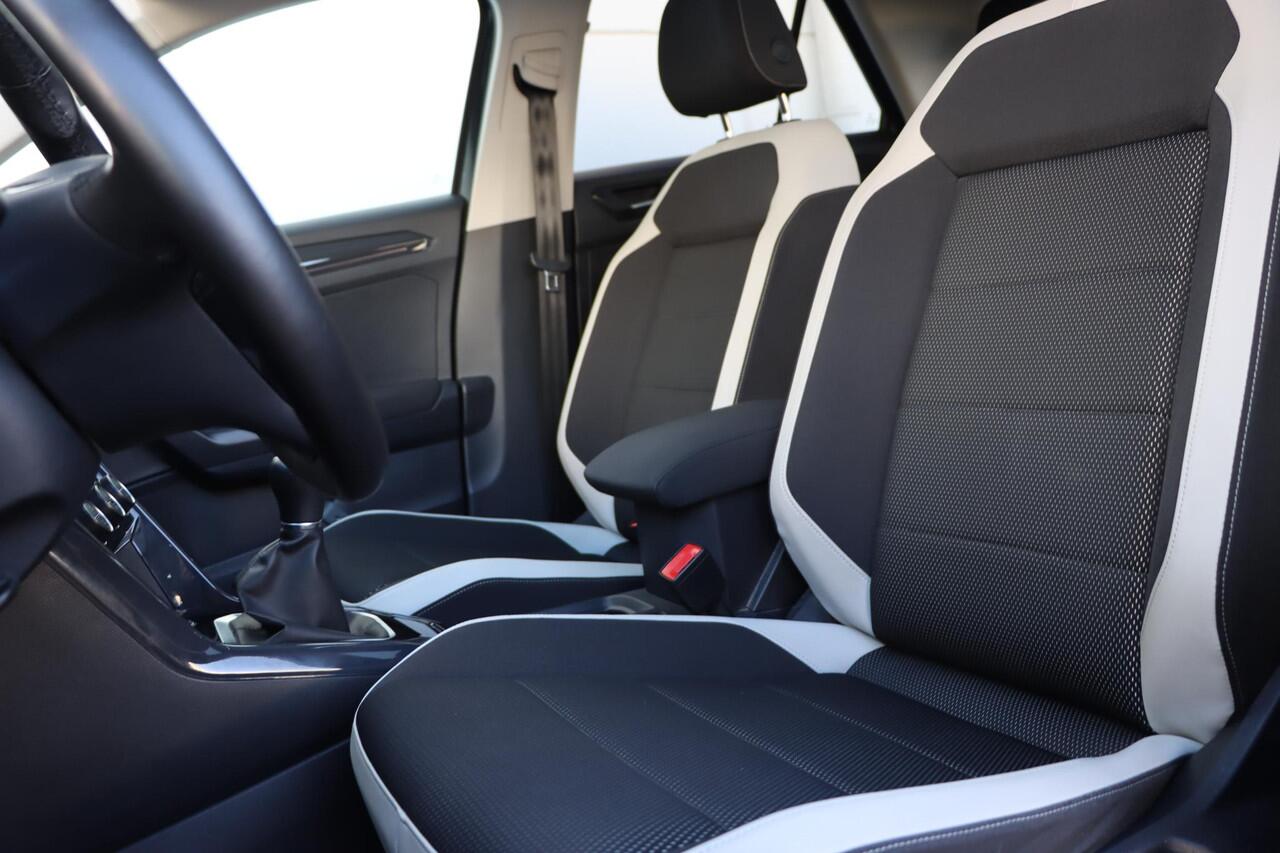 Volkswagen T-Roc 1.5 TSI Sport