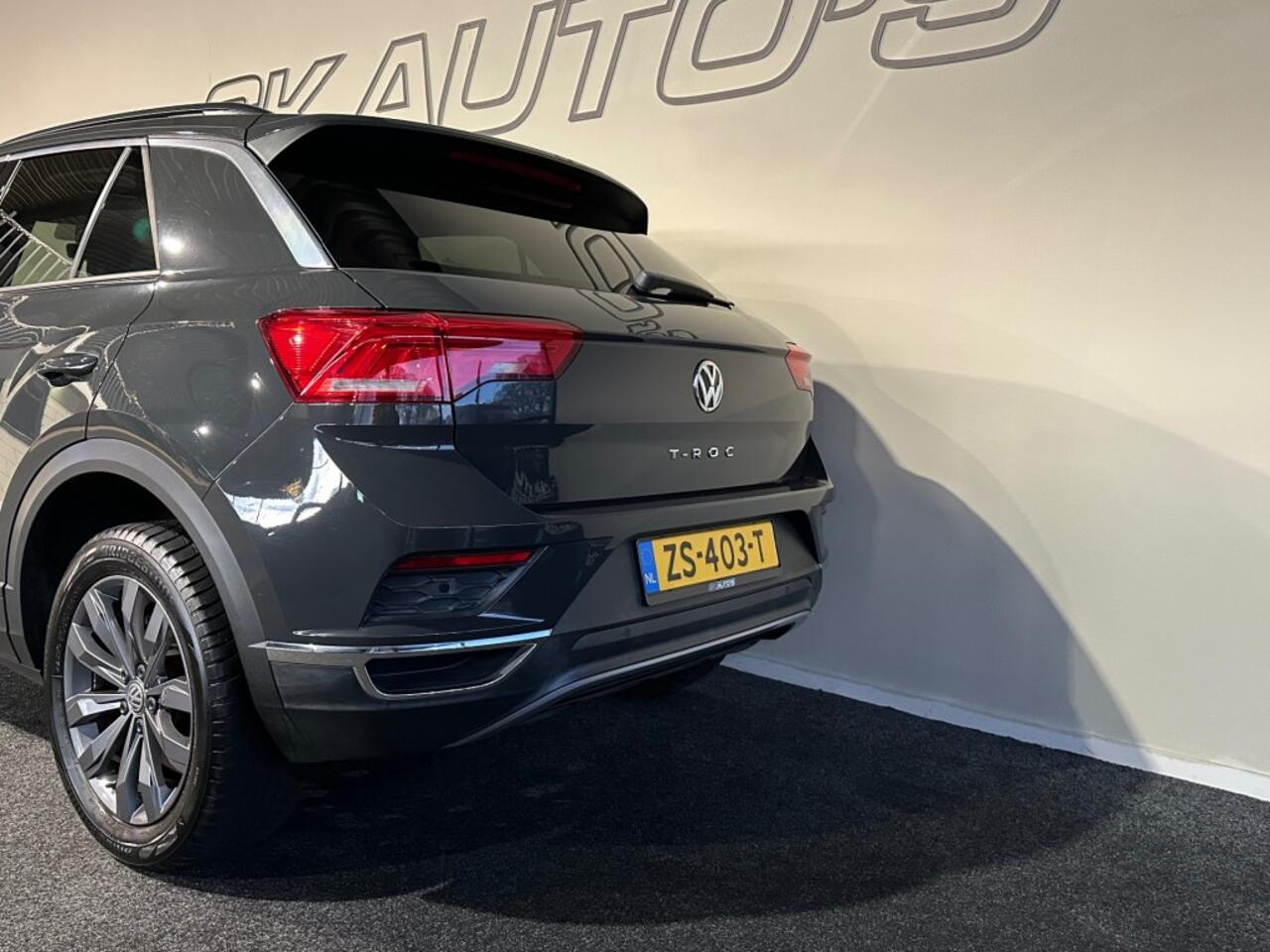 Volkswagen T-Roc 1.0 TSI STYLE l PANORAMA l PDC l ACC l CLIMA l LMV l NAVI l