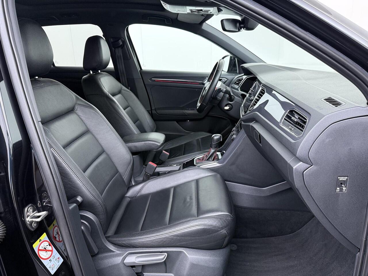 Volkswagen T-Roc 1.5 TSI Sport Business R-Line Volkswagen T-Roc 1.5 TSI Sport Business R