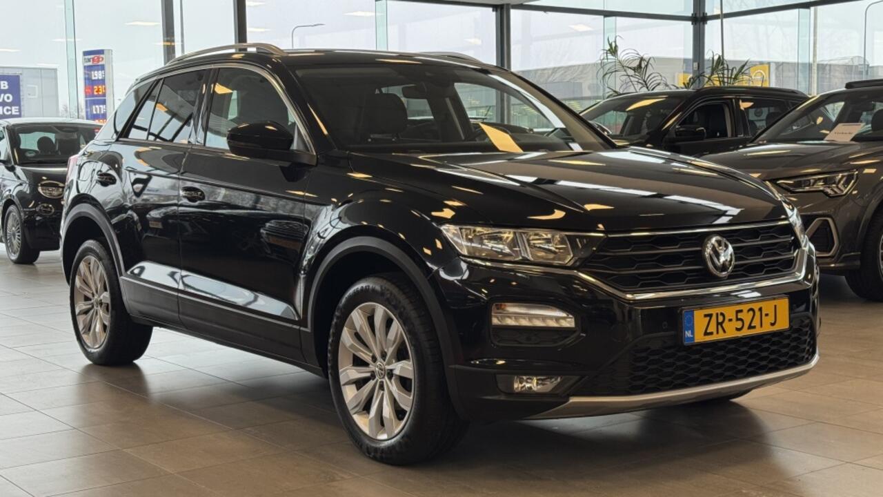 Volkswagen T-Roc 1.0 TSI Style | Virtual | Navi | Camera