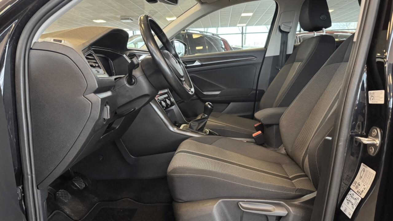 Volkswagen T-Roc 1.0 TSI Style | Virtual | Navi | Camera