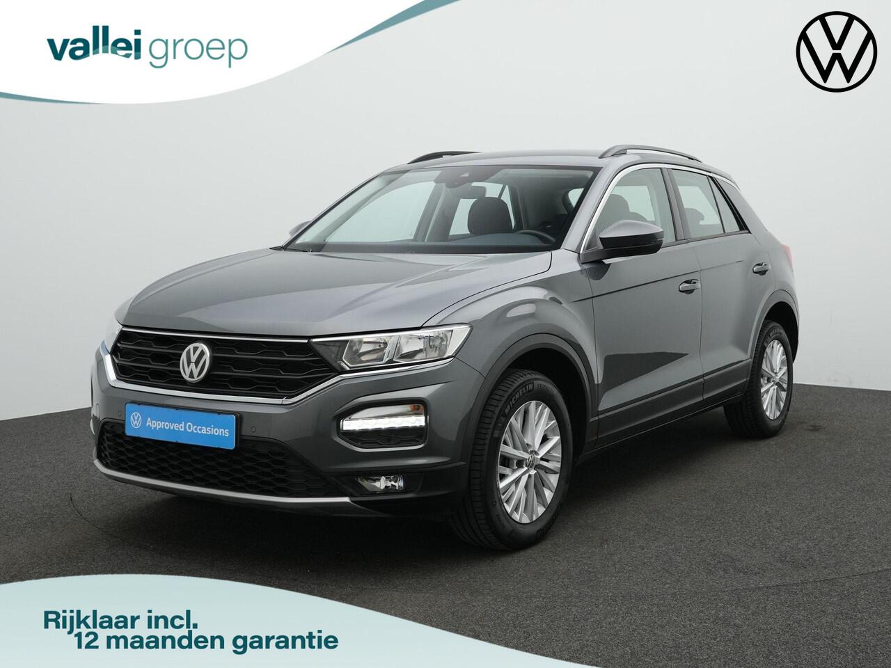 Volkswagen T-Roc 1.0 TSI 115 pk Style | Stoelverwarming | Adaptive Cruise | Navigatie | Parkeersensoren voor/achter | Carplay