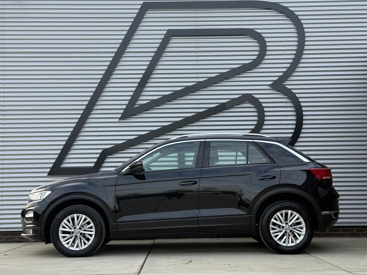 Volkswagen T-Roc 1.5 TSI Style 1e Eigenaar|Navi|Carplay|Automaat|150 PK|Adap cruise|PDC V+A|Clima|N.A.P,APK tot 08-2027