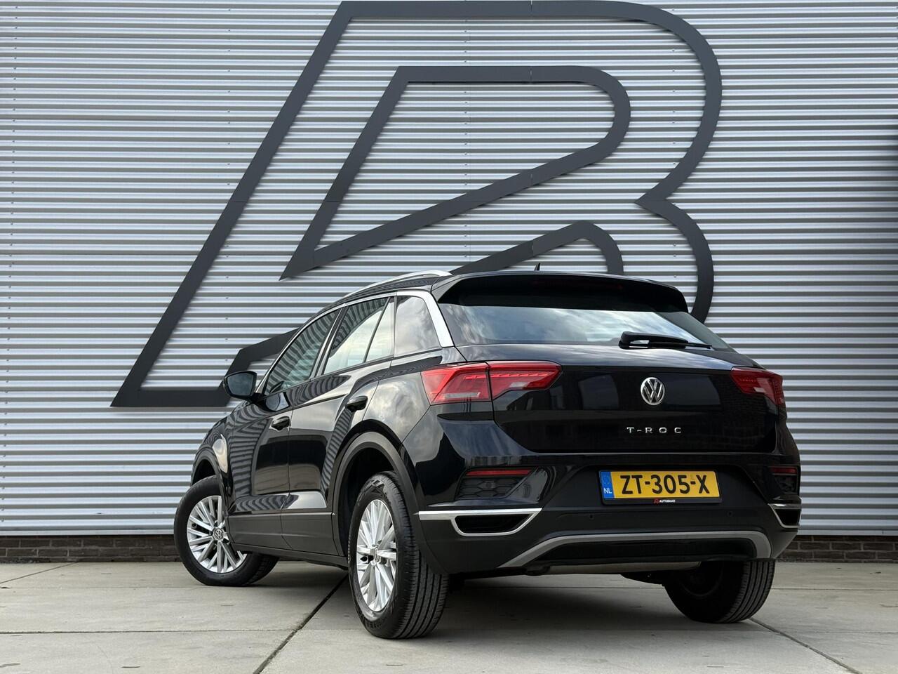 Volkswagen T-Roc 1.5 TSI Style 1e Eigenaar|Navi|Carplay|Automaat|150 PK|Adap cruise|PDC V+A|Clima|N.A.P,APK tot 08-2027