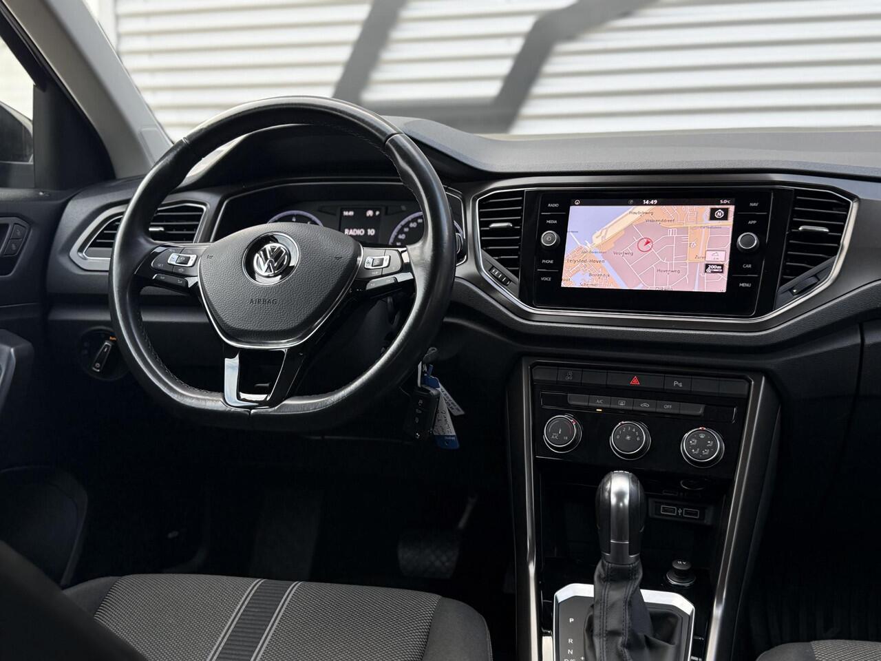 Volkswagen T-Roc 1.5 TSI Style 1e Eigenaar|Navi|Carplay|Automaat|150 PK|Adap cruise|PDC V+A|Clima|N.A.P,APK tot 08-2027