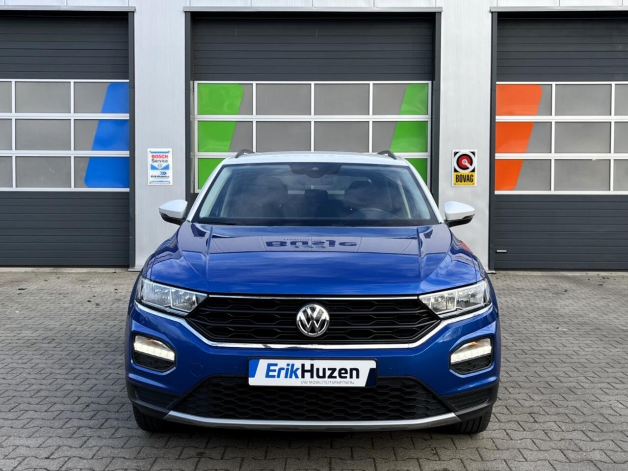 Volkswagen T-Roc TâRoc 1.5 TSI DSG / Luxe uitvoering / CarPlay / ACC / Trekhaak