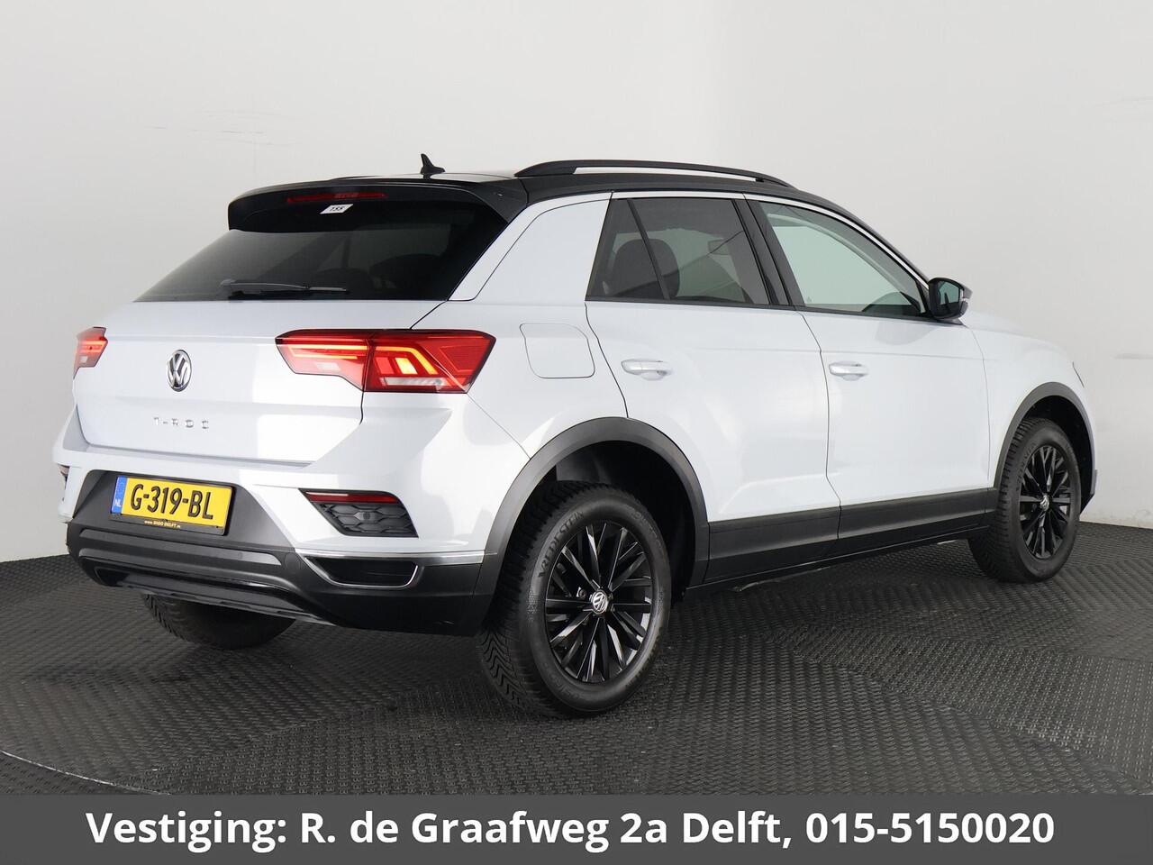 Volkswagen T-Roc 1.0 TSI Two-Tone | Apple Carplay & AndroidAUTO | Privacy Glass |
