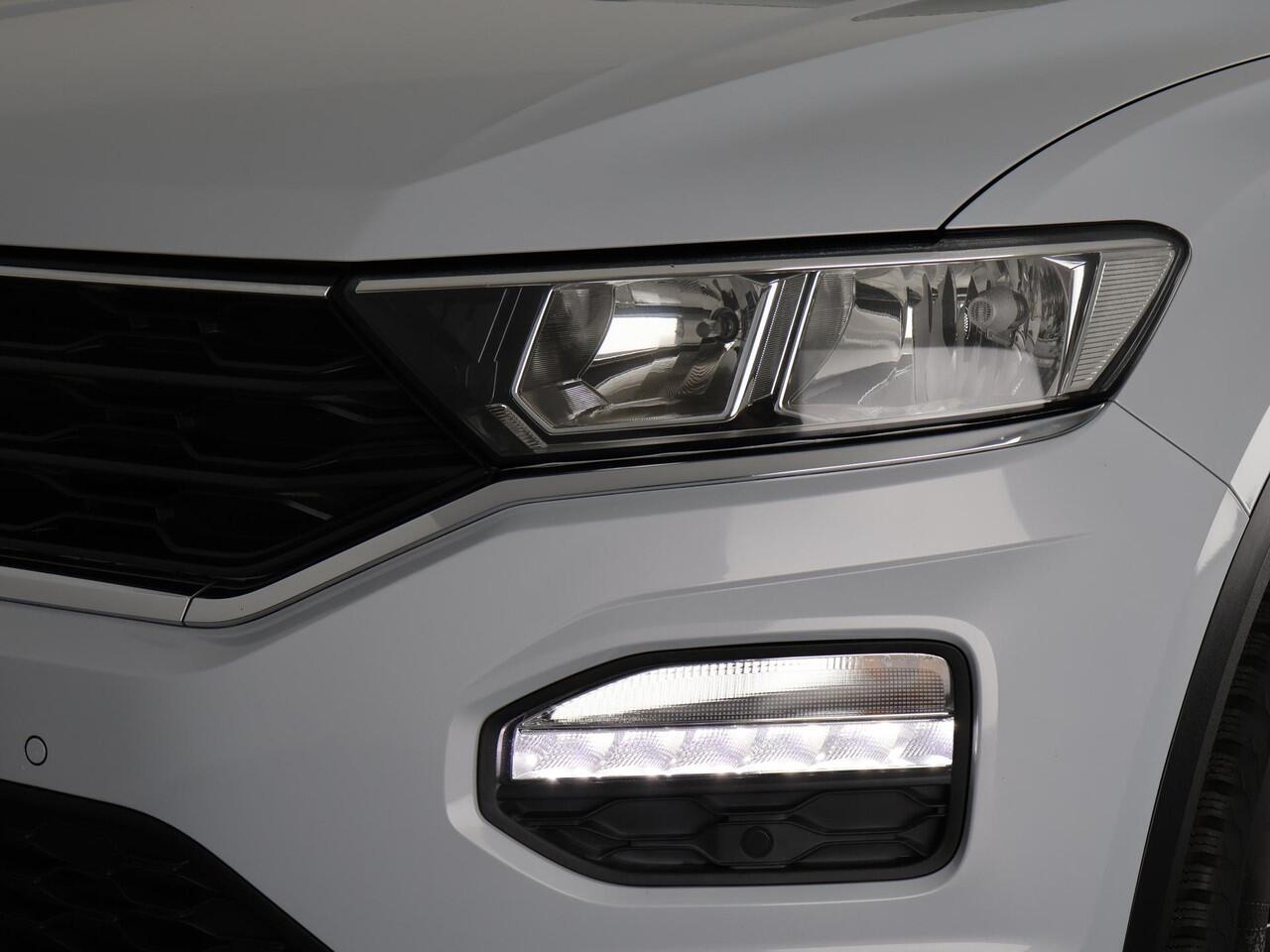 Volkswagen T-Roc 1.0 TSI Two-Tone | Apple Carplay & AndroidAUTO | Privacy Glass |