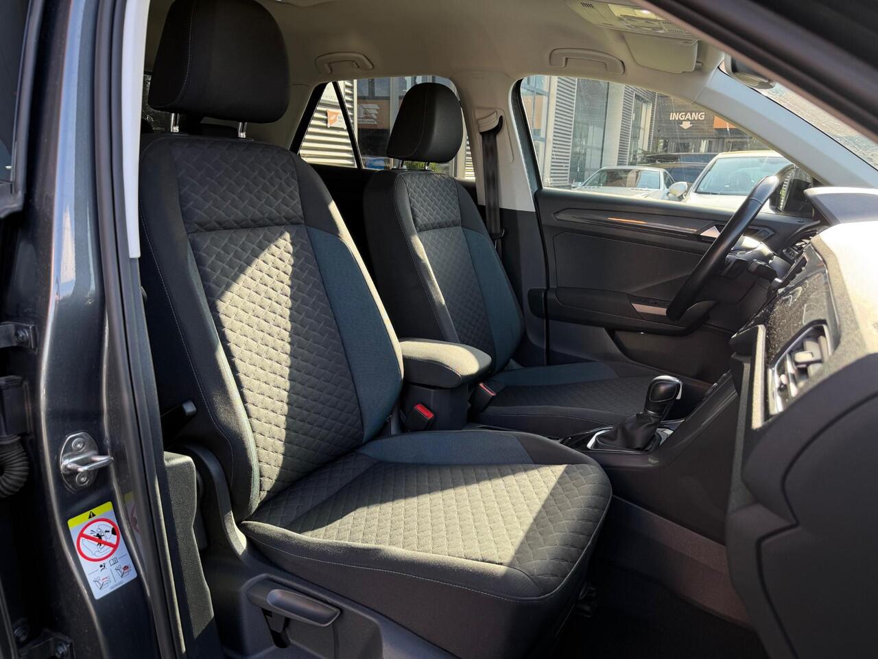 Volkswagen T-Roc 1.5 TSI Style Navi Camera LED