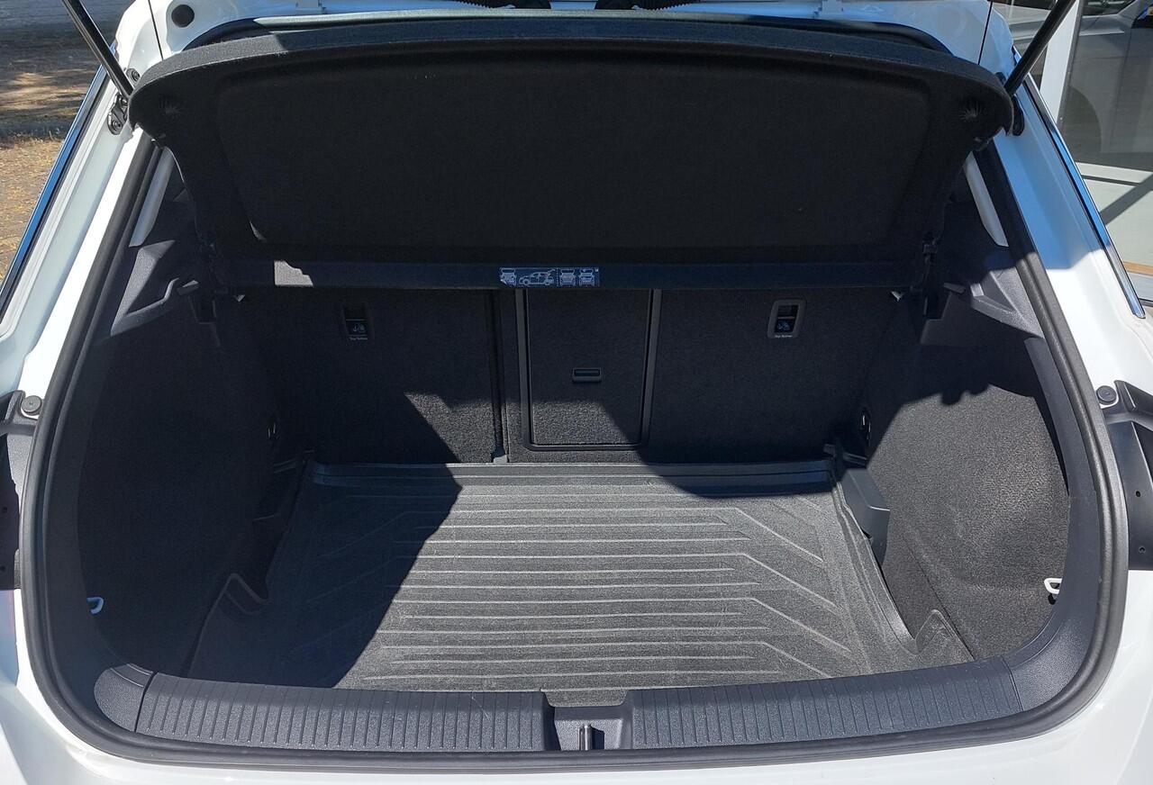 Volkswagen T-Roc 1.5 TSI Sport | Nav | Carplay | Cruise Control