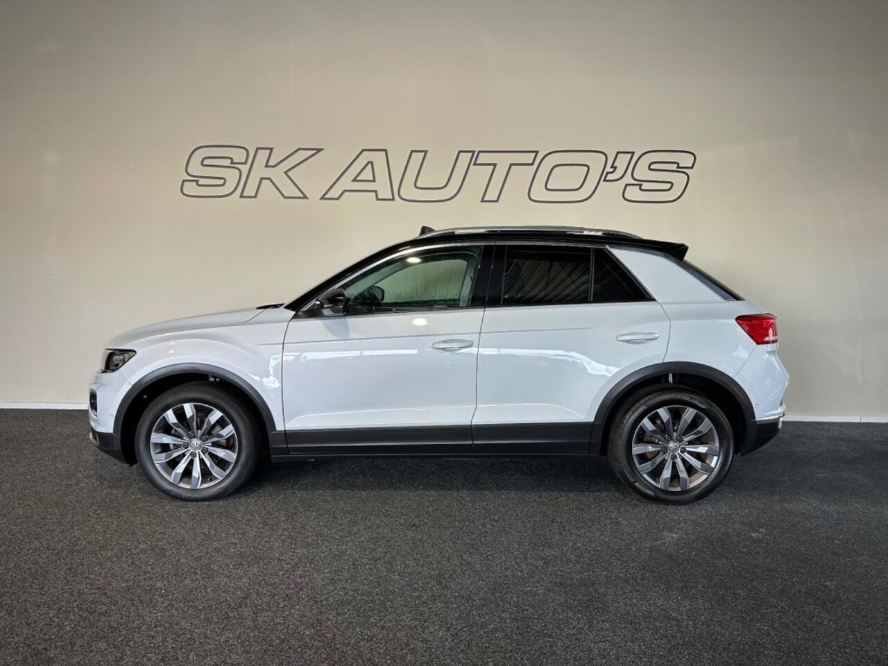 Volkswagen T-Roc 1.5 TSI STYLE BNS NAP l PANO l TREKHAAK l CLIMA l NAVI l LMV l