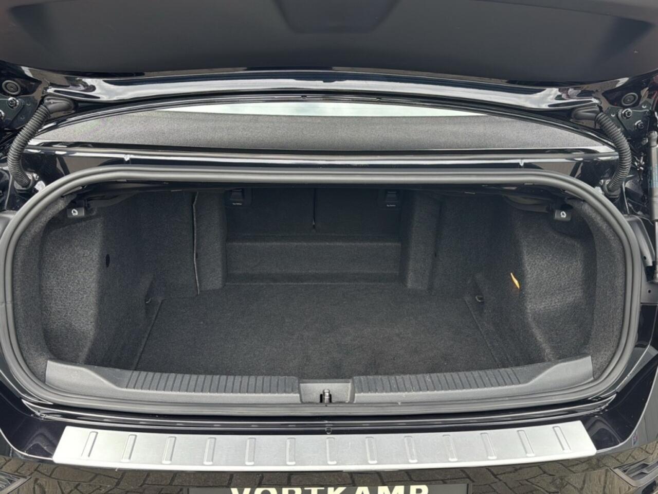 Volkswagen T-Roc 1.5 TSI DSG R-LINE STANDKACHEL/AFN.TREKHAAK/BEATS-AUDIO/NAVI/ACC/PDC