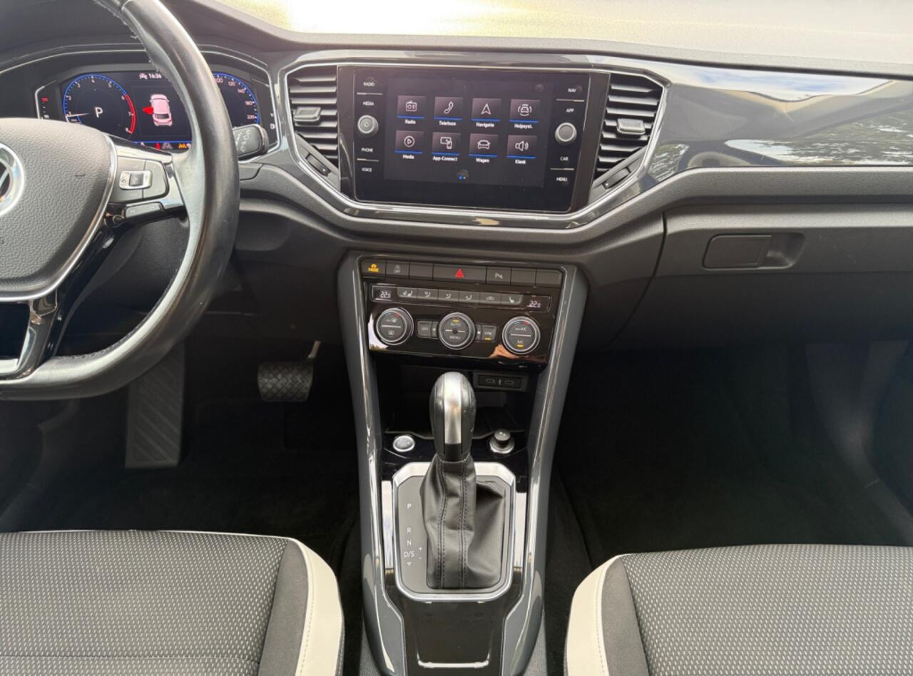 Volkswagen T-Roc 1.5 TSI Sport