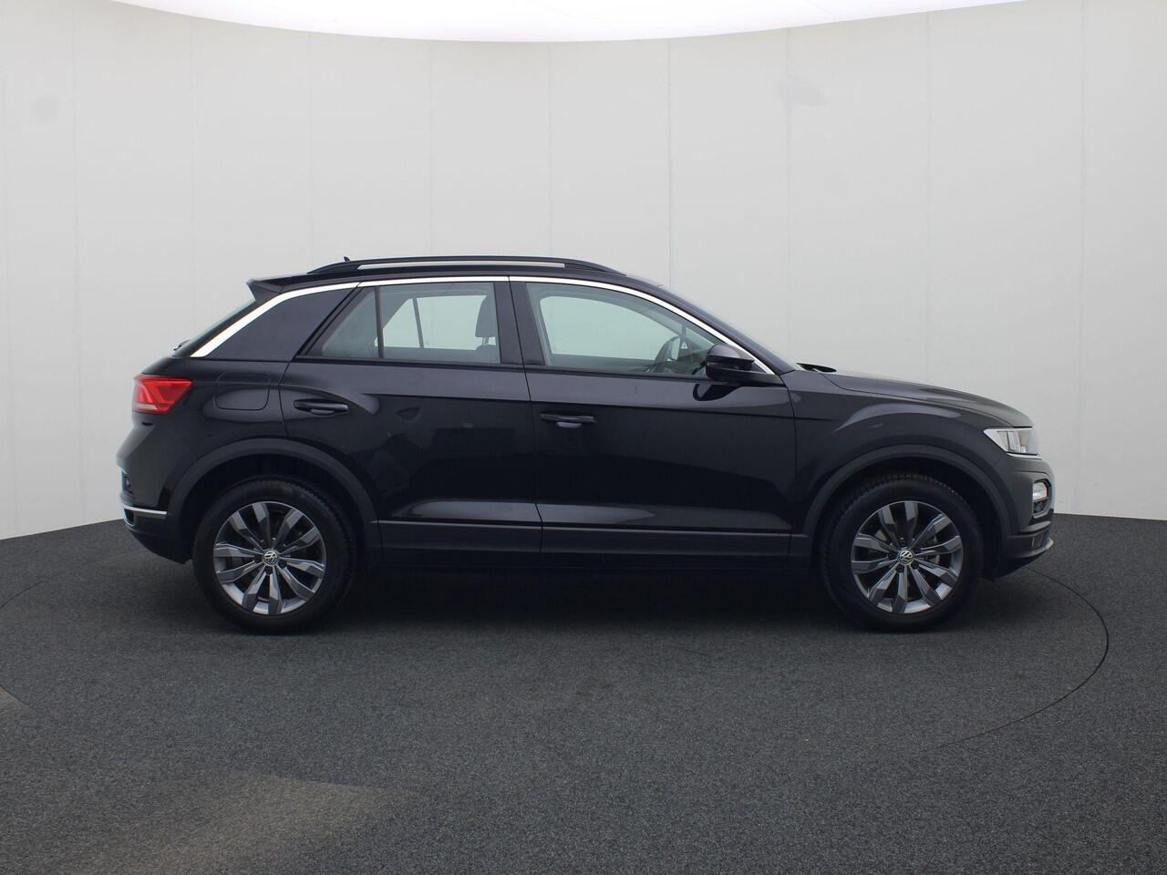 Volkswagen T-Roc 1.5/150PK TSI Style · Apple/Android Car Play · Navigatie · Camera + Parkeersensoren · Trekhaak