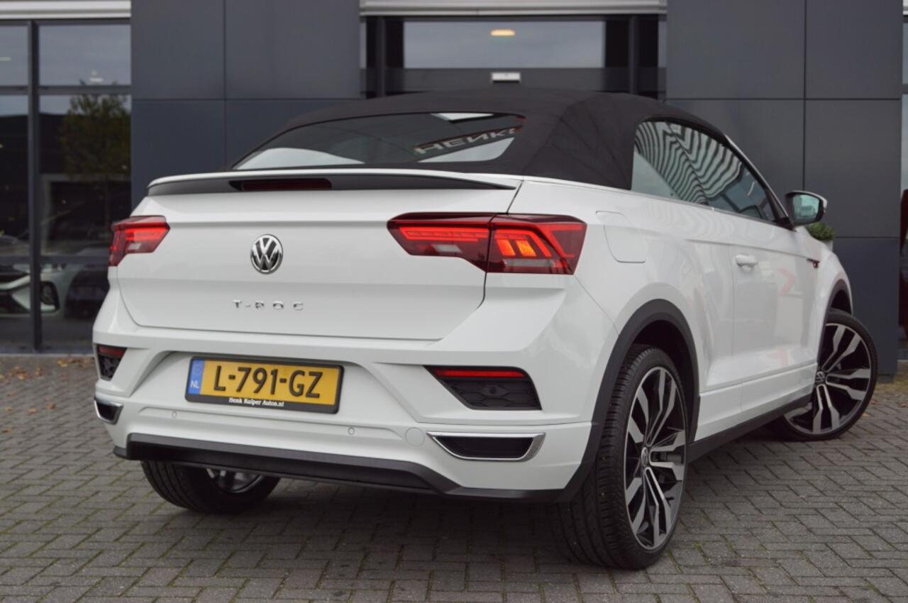 Volkswagen T-Roc 1.5 TSI DSG R-Line 150pk/ Navi /20 Inch LM/ ACC /CarPlay/ Virtual dashboard/ 28 dKM !!!