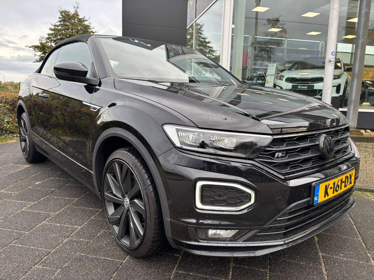 Volkswagen T-Roc Cabrio 1.5 TSI R-Line , Stoel/Stuurverwarming, Super Netjes!, Adaptieve Cruise Control, Dodehoekassistentie, Enz...